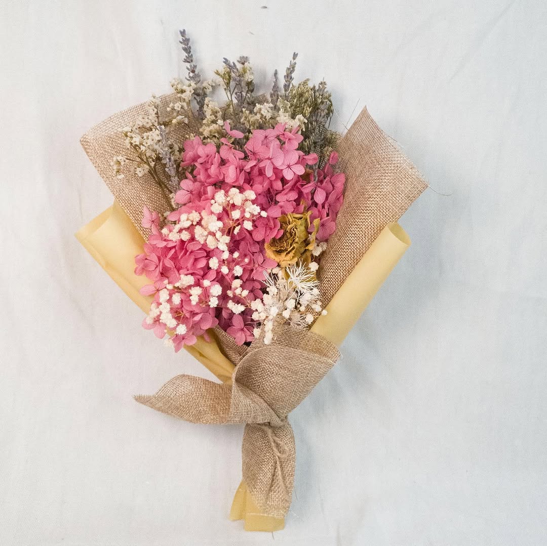 Mixed flower bouquet